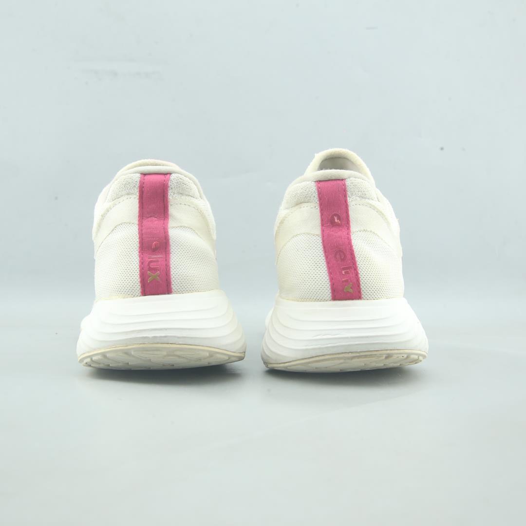 ADIDAS  EDGE LUX 3