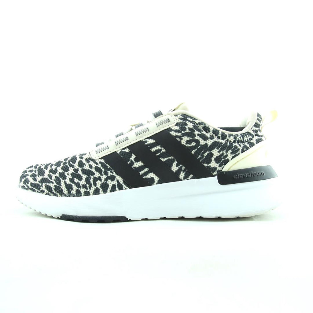 ADIDAS  RACER TR21