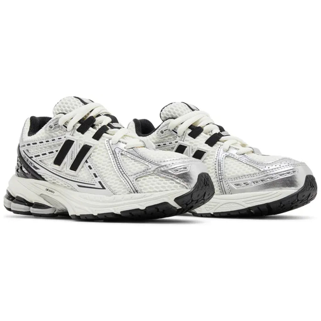 New Balance 1906R Silver Metallic Black (GS)