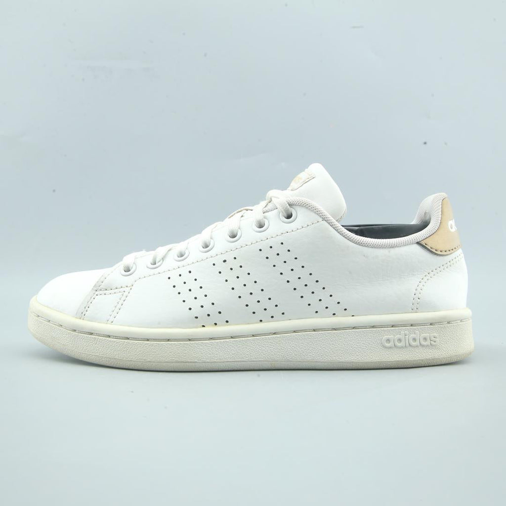 ADIDAS  ADVANTAGE