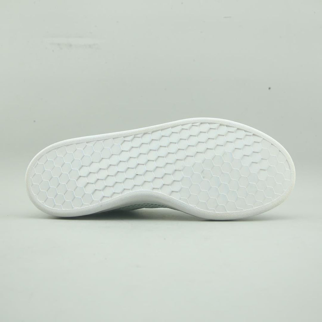ADIDAS  COURT ADAPT
