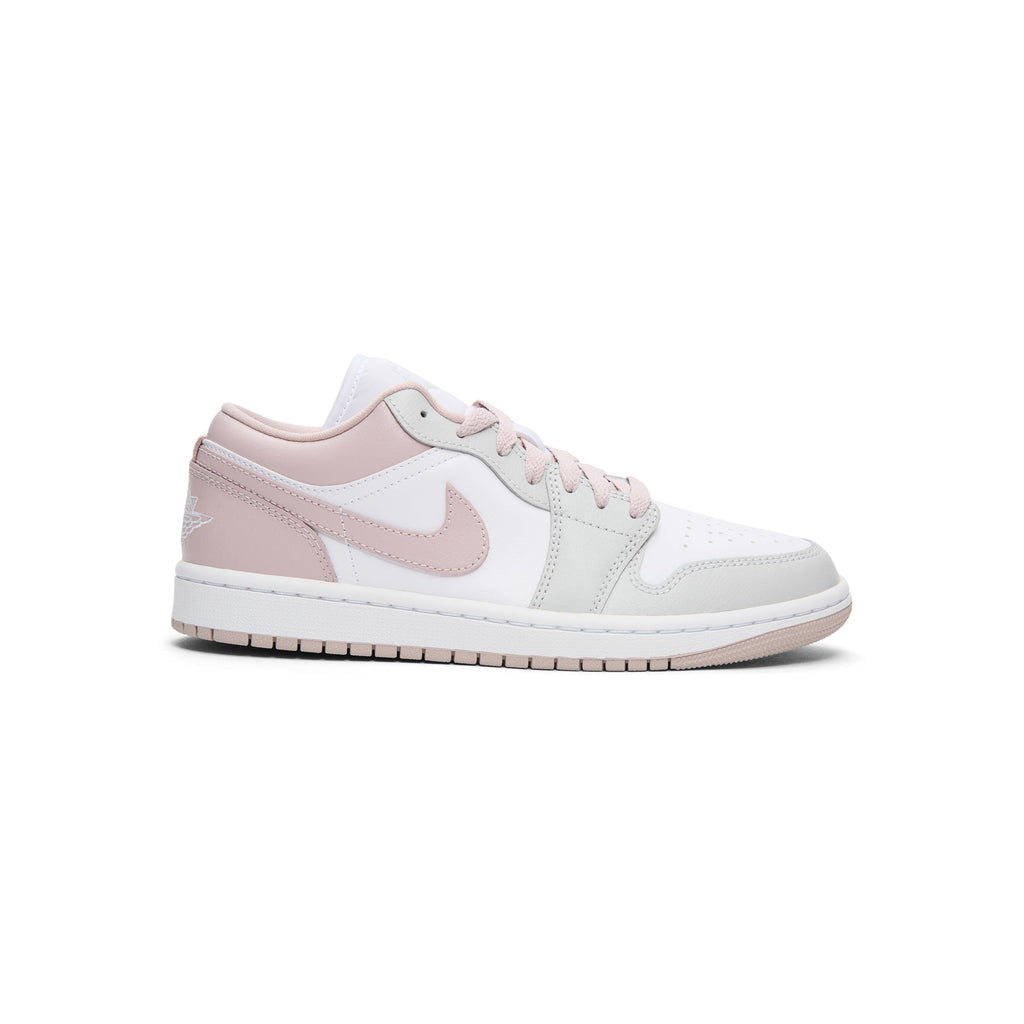 Jordan Air Jordan 1 Low (
Particle Rose/Neutral Grey-White)