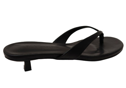 Billini Corri Womens Comfortable Low Heel Thongs Sandals