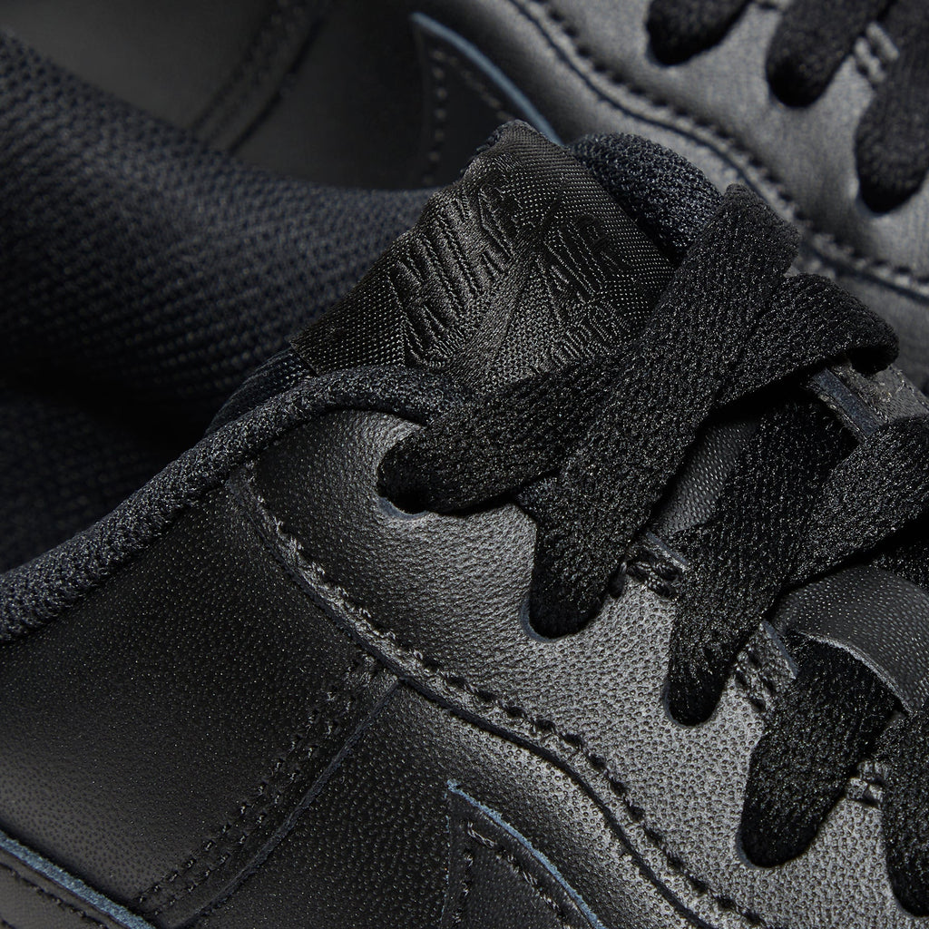Nike Air Force 1 '07 (Black)