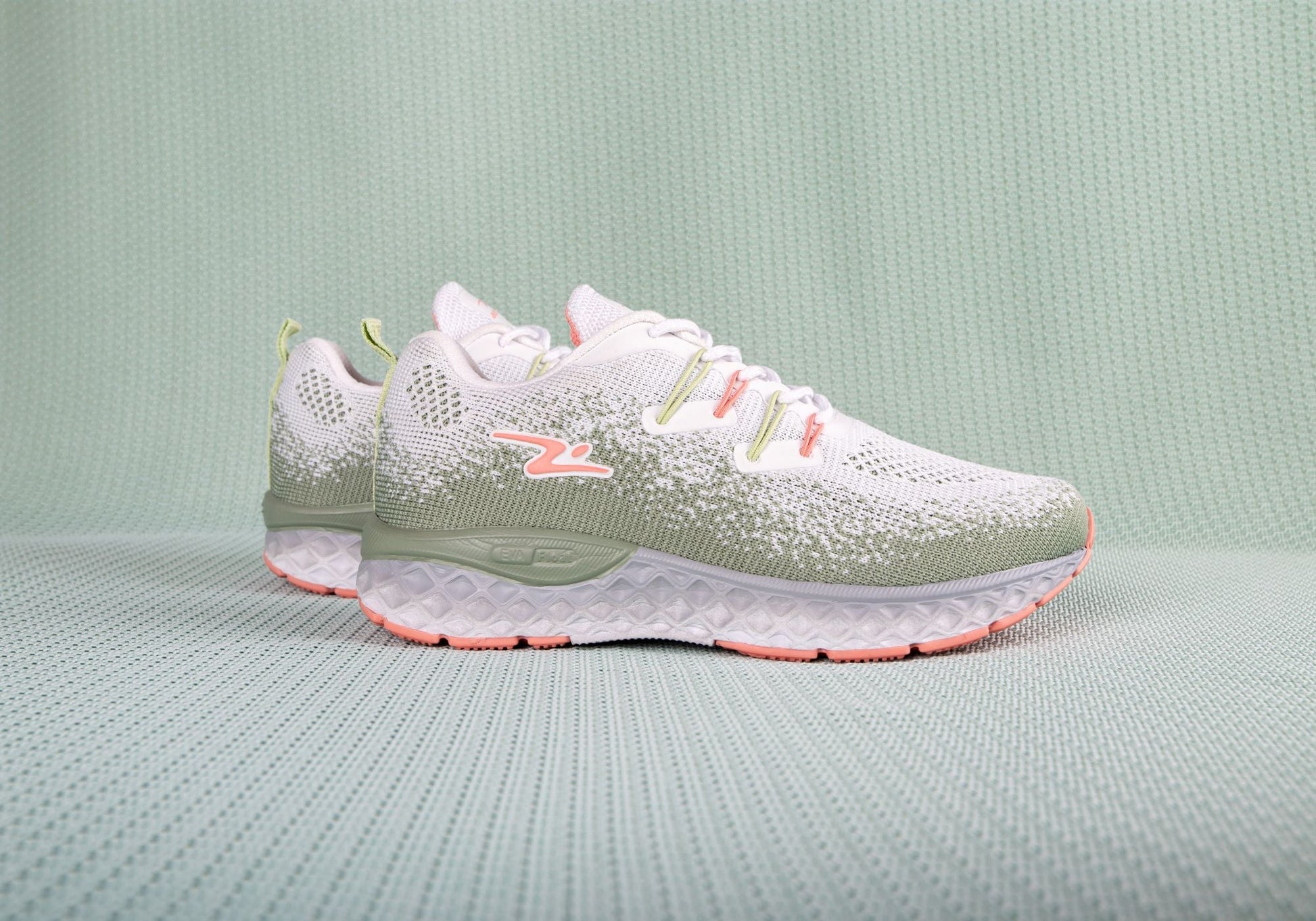 Adrun Drift Womens Comfortable Athletic Shoes Made In Brazil