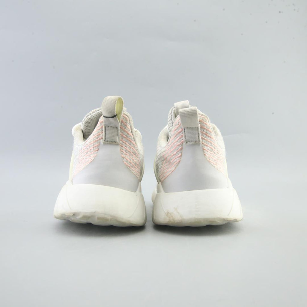 ADIDAS  QUESTAR FLOW