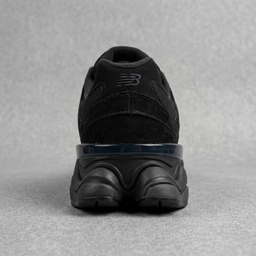 New Balance 9060 Triple Black